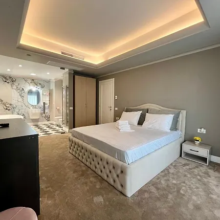 Clb Sea View
